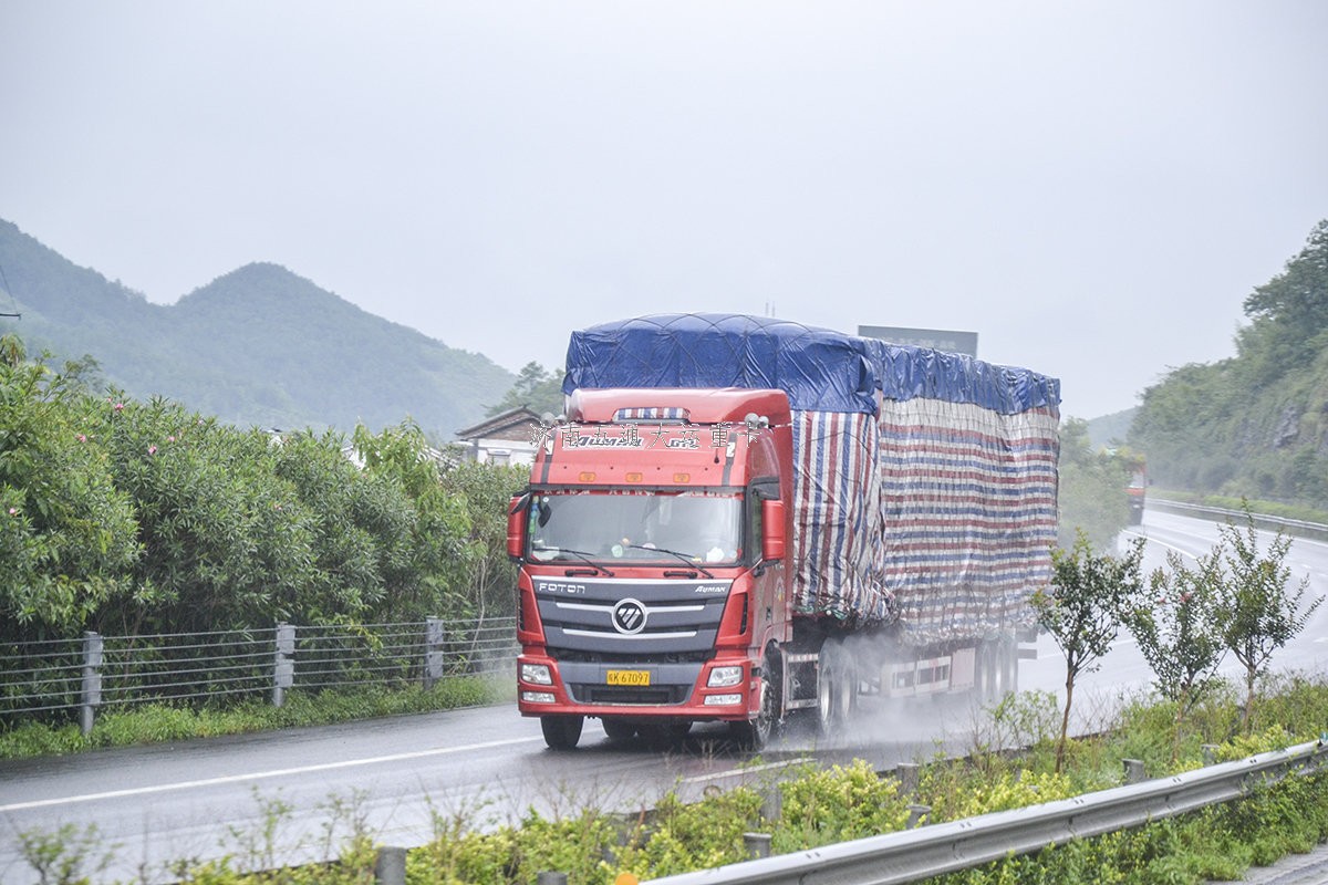 司機(jī):我們都跳著換&nbsp;為啥重卡還12擋起？